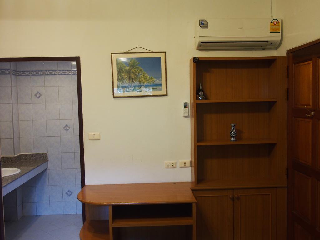 Waree'S Guesthouse Kata-part Kültér fotó